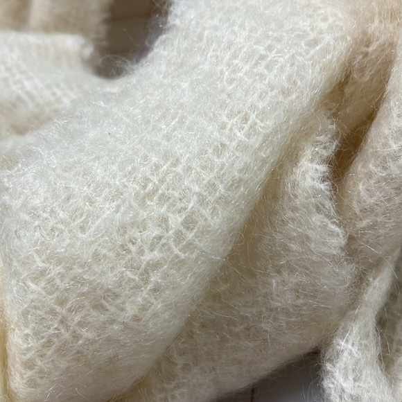 HEATHER-GLEN Vintage Mohair/New Wool Cream Loose Weave Scotland Fringe Scarf - Picture 7 of 9